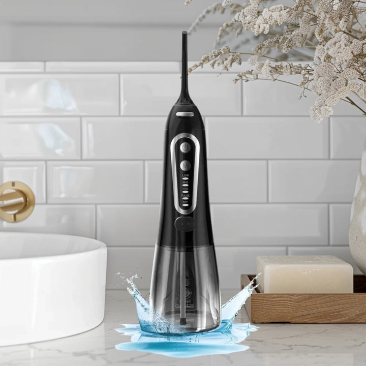 AquaJet Dental Cleaner